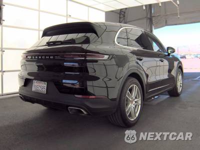 2024 Porsche Cayenne - zdjęcie 4 z 23 - miniatura