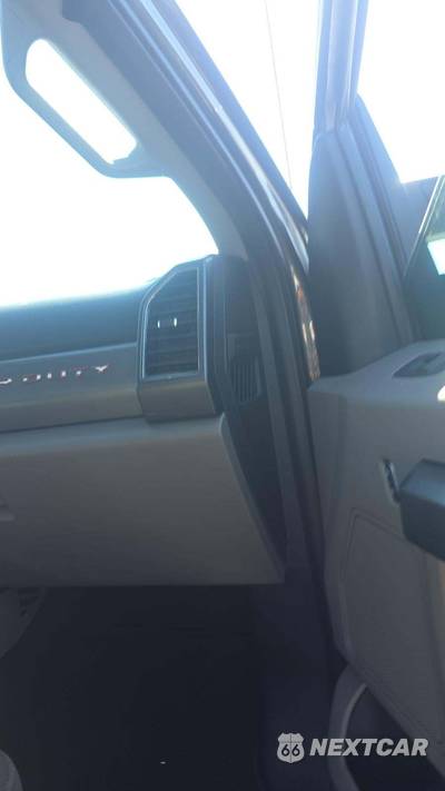 2020 Ford Super Duty F-250 XLT Crew Cab Medium Bed - zdjęcie 39 z 42 - miniatura