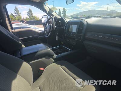 2020 Ford Super Duty F-250 XLT Crew Cab Medium Bed - zdjęcie 8 z 42 - miniatura