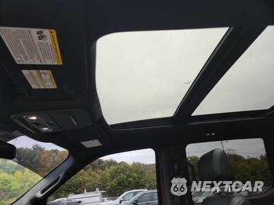 2023 Ford F-150 LARIAT Crew Cab Short Bed - zdjęcie 17 z 31 - miniatura