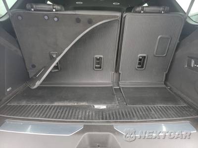 2024 Cadillac Escalade Luxury - zdjęcie 16 z 23 - miniatura