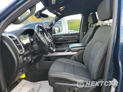 2021 Ram 1500 Big Horn Crew Cab Short Bed - zdjęcie 7 z 28 - miniatura