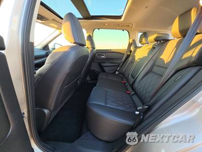 2026 Nissan Rogue Platinum - zdjęcie 13 z 22 - miniatura