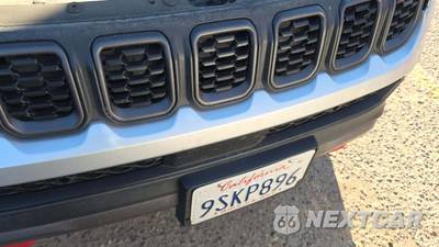 2025 Jeep Compass Trailhawk - zdjęcie 23 z 27 - miniatura