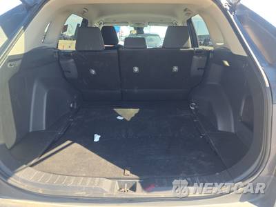 2025 Toyota RAV4 LE - zdjęcie 16 z 24 - miniatura