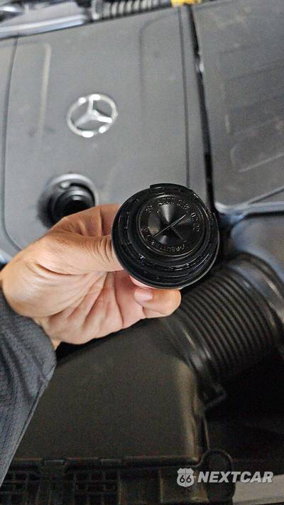 2024 Mercedes-Benz GLC 300 - zdjęcie 22 z 30 - miniatura