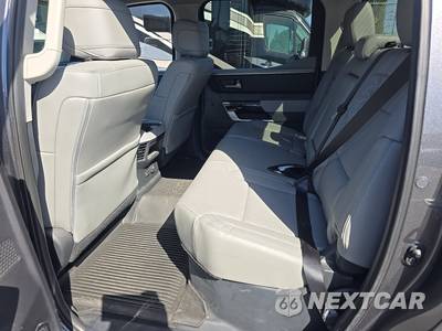 2023 Toyota Tundra Limited Crew Cab Short Bed - zdjęcie 13 z 42 - miniatura