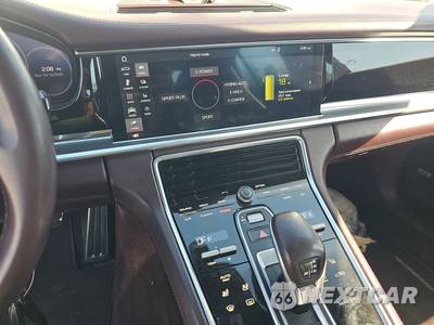 2018 Porsche Panamera 4 E-Hybrid - zdjęcie 11 z 34 - miniatura