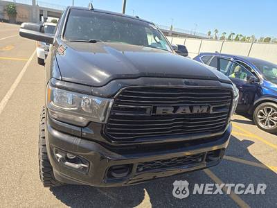 2021 Ram 2500 Big Horn Extended Crew Cab Medium Bed - zdjęcie 2 z 46 - miniatura