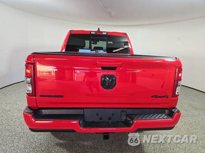 2022 Ram 1500 Big Horn Crew Cab Short Bed - zdjęcie 5 z 38 - miniatura