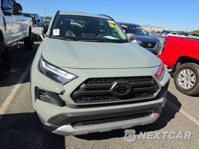 2024 Toyota RAV4 Adventure - zdjęcie 2 z 19 - miniatura
