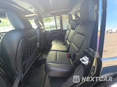 2021 Jeep Wrangler Unlimited Rubicon 392 - zdjęcie 13 z 19 - miniatura