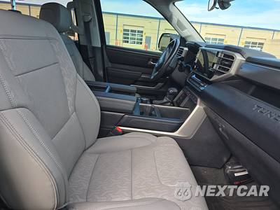 2024 Toyota Tundra SR5 Crew Cab Short Bed - zdjęcie 8 z 25 - miniatura
