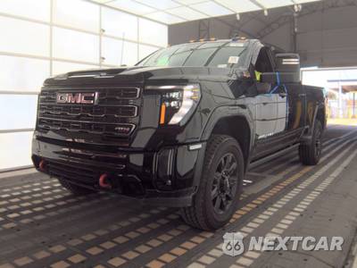 2024 GMC Sierra 2500HD AT4 Crew Cab Medium Bed