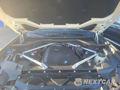 2024 BMW X7 Sports Activity Vehicle xDrive40i - zdjęcie 16 z 23 - miniatura