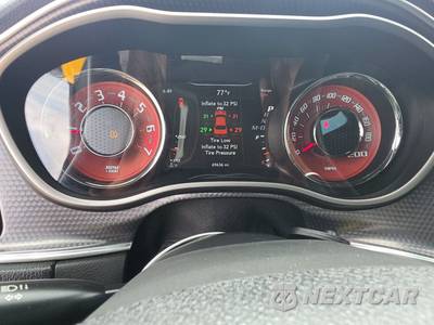 2017 Dodge Challenger SRT Hellcat - zdjęcie 12 z 24 - miniatura