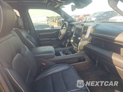 2021 Ram 1500 Limited Crew Cab Short Bed - zdjęcie 8 z 31 - miniatura