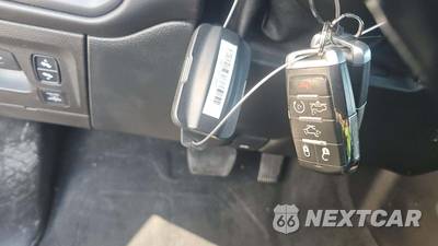 2021 Ram 1500 Limited Crew Cab Short Bed - zdjęcie 21 z 31 - miniatura