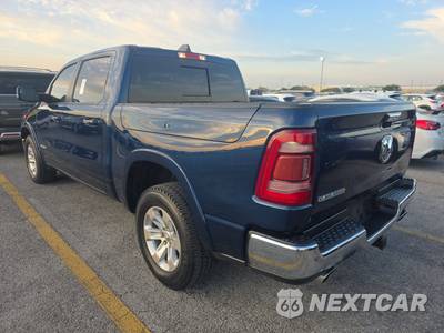 2021 Ram 1500 Laramie Crew Cab Short Bed - zdjęcie 6 z 17 - miniatura