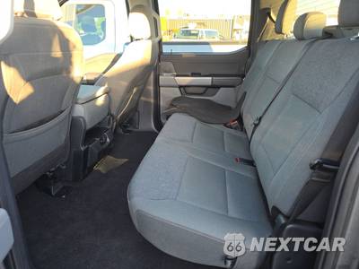 2025 Ford F-150 XLT Crew Cab Short Bed - zdjęcie 13 z 22 - miniatura
