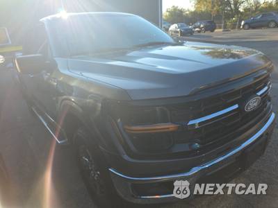 2025 Ford F-150 XLT Crew Cab Short Bed - zdjęcie 3 z 26 - miniatura
