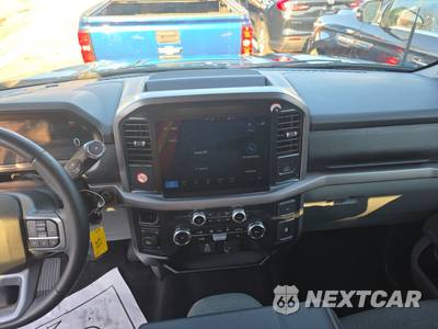 2025 Ford F-150 XLT Crew Cab Short Bed - zdjęcie 11 z 26 - miniatura
