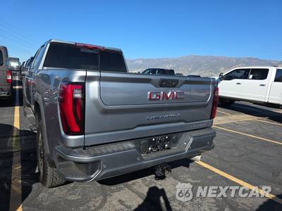 2025 GMC Sierra 3500HD Denali Crew Cab Medium Bed 5SA - zdjęcie 5 z 28 - miniatura