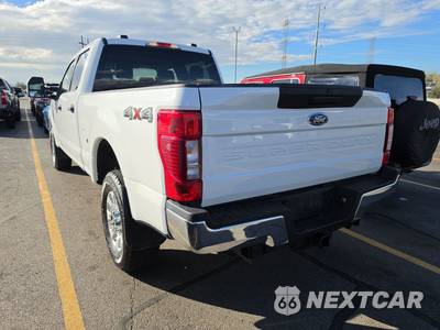 2020 Ford Super Duty F-250 XLT Crew Cab Medium Bed - zdjęcie 6 z 43 - miniatura