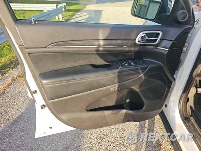 2020 Jeep Grand Cherokee Limited - zdjęcie 9 z 33 - miniatura