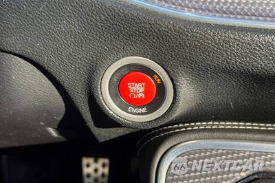 2016 Dodge Challenger SRT Hellcat - zdjęcie 38 z 45 - miniatura