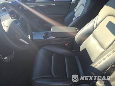 2022 Tesla Model Y Long Range - zdjęcie 7 z 20 - miniatura