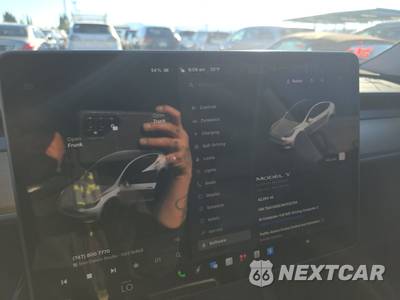 2022 Tesla Model Y Long Range - zdjęcie 11 z 20 - miniatura
