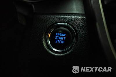 2022 Toyota Camry SE - zdjęcie 18 z 29 - miniatura