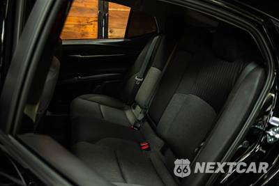 2025 Toyota Camry LE - zdjęcie 10 z 28 - miniatura