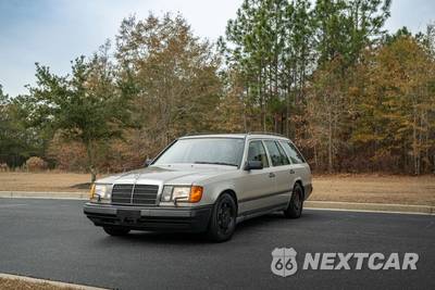 1987 Mercedes-Benz 300 TD Wagon - zdjęcie 26 z 47 - miniatura
