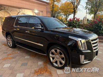 2018 Cadillac Escalade ESV Luxury 1SB - zdjęcie 1 z 83 - miniatura
