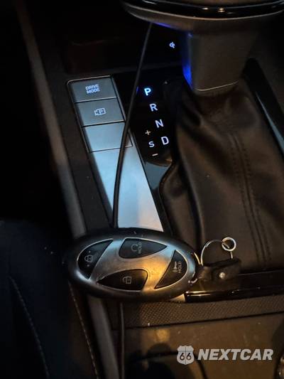 2025 Hyundai Elantra SEL Sport - zdjęcie 30 z 46 - miniatura