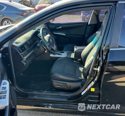 2014 Toyota Camry SE - zdjęcie 8 z 16 - miniatura