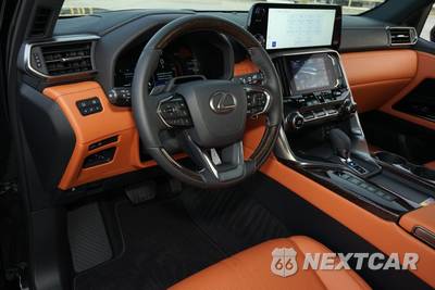 2026 Lexus LX 700h Ultra Luxury - zdjęcie 8 z 38 - miniatura