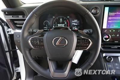 2026 Lexus GX - zdjęcie 12 z 28 - miniatura