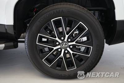 2026 Lexus GX - zdjęcie 28 z 28 - miniatura