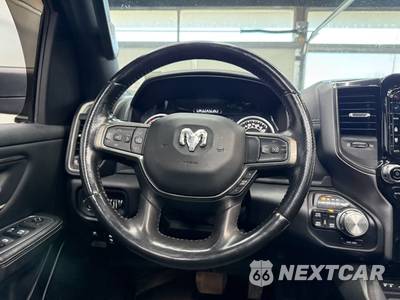2019 Ram 1500 Sport Crew Cab Medium Bed - zdjęcie 15 z 32 - miniatura