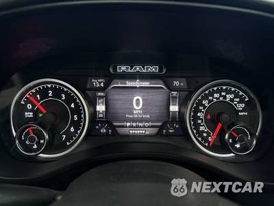 2019 Ram 1500 Sport Crew Cab Medium Bed - zdjęcie 17 z 32 - miniatura