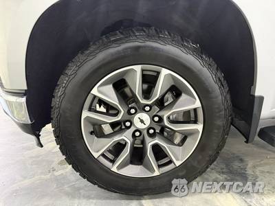 2021 Chevrolet Silverado 1500 LT Crew Cab Short Bed 1LT - zdjęcie 27 z 32 - miniatura