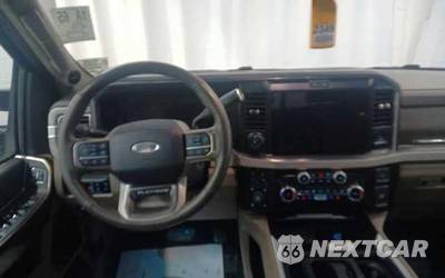 2025 Ford Super Duty F-350 Platinum Crew Cab Medium Bed - zdjęcie 10 z 20 - miniatura