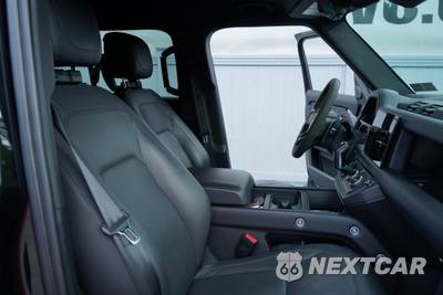 2023 Land Rover Defender 110 V8 - zdjęcie 36 z 50 - miniatura