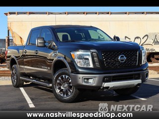2016 Nissan TITAN XD PRO-4X Crew Cab Medium Bed