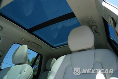 2023 Volvo XC90 B6 Plus 7-Passenger - zdjęcie 22 z 50 - miniatura