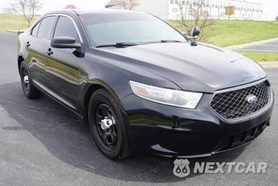 2013 Ford Police Interceptor Sedan - zdjęcie 3 z 35 - miniatura
