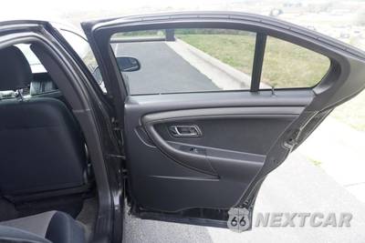 2013 Ford Police Interceptor Sedan - zdjęcie 18 z 35 - miniatura